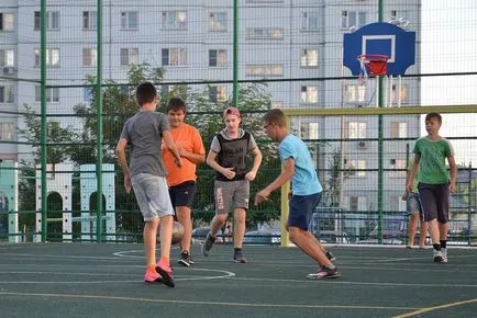 moderne de sport și loc de joacă fiind construit în zona de nord