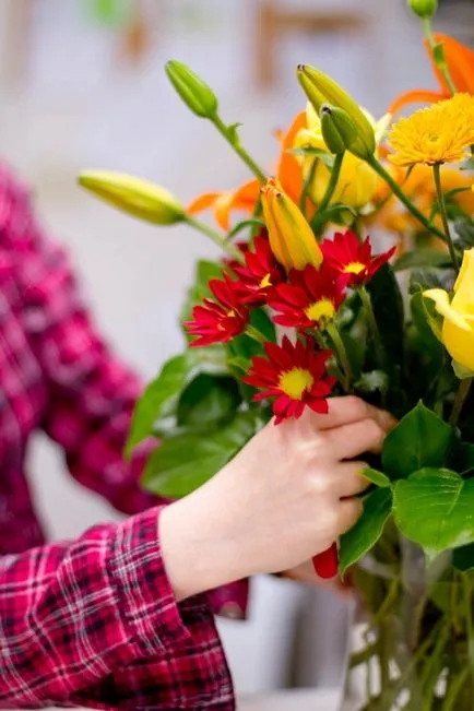 Noi facem buchet cadou, ca un florar reale