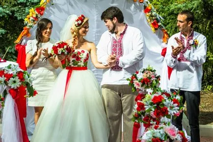 Nuntă în stil ucrainean, script-ul, rochie, decorare