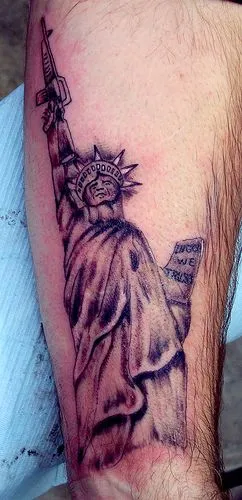 Statuia Libertății tatuajelor