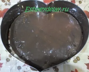 Cake szívében öntött - a recept egy fotó