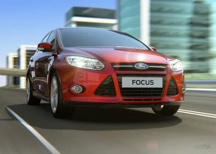 Подмяна ниско лампата лъч на Ford Focus 3