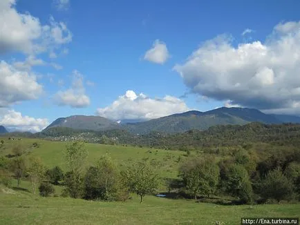 Adler în munții din Caucaz (octombrie 2011) (Adler, România)