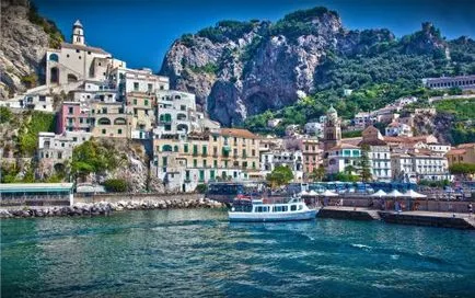 Város Salerno, Olaszország - tájékozódási pontok, fotók