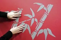 Колко бързо и красиво, за да промените стените в къщата с боя (акцент, шеврон, боядисване и т.н.)