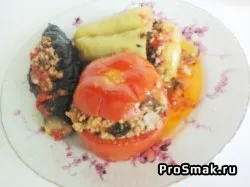 Dolma de legume în Azeră - trei surori