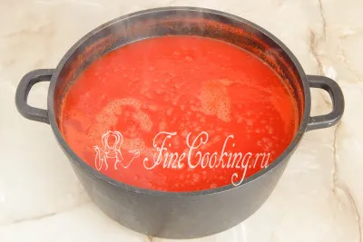 Домашна доматен сос за зимата - рецептата със снимка
