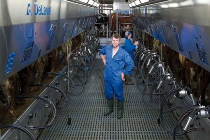 Доене - molsib - оборудване за млечните ферми