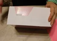 Как да си направим кола от картон кукли със собствените си ръце с видеото