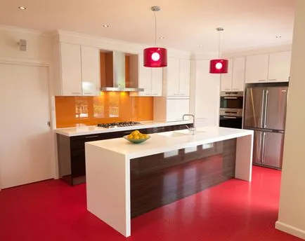 Hogyan válasszuk ki a színét a padló a konyhában építő titkok
