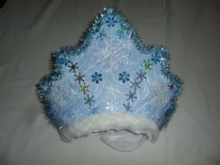 Kokoshnik за Snow Maiden от картон, майсторски клас и една стъпка по стъпка снимка