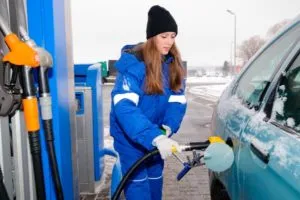 Megvásárolható üzemeltetője benzinkutak - 4000 rubel