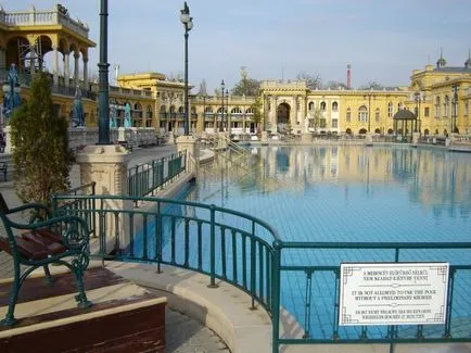 Széchenyi, Cyrus Gellert în Budapesta, Ungaria