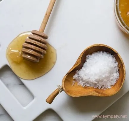 Медът в употребата на соли за вана ексфолианти за лице