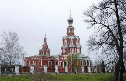 Tour a Sofrino látnivalók, séta térkép, hogyan lehet eljutni