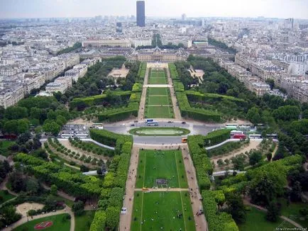 Champs Elysees din Paris, istorie, direcții, fotografii și video