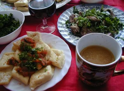 Особености на националния khinkali Дагестан, кавказки кухня