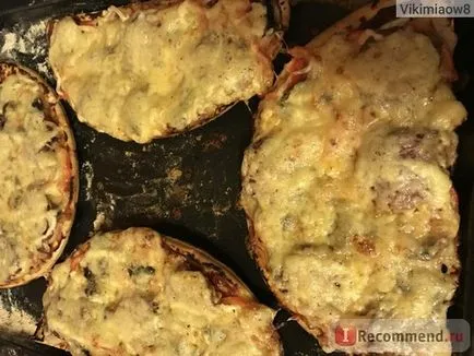 Alapját pizza Morozko kettő már sütött sütemény - „amikor a vendégek a küszöbön segíthet
