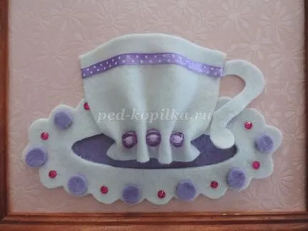 Panouri realizate din materiale textile „buchet de violete“, cu propriile sale mâini