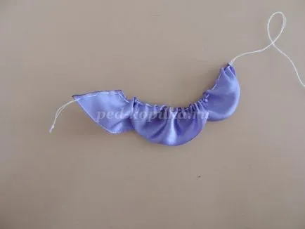 Panouri realizate din materiale textile „buchet de violete“, cu propriile sale mâini