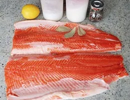 Рецепта подсолена сьомга червена риба сьомга у дома
