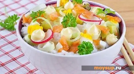 Salata cu somon sărat, rosii cherry si rucola - un pas cu pas reteta