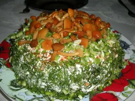Saláta „Gomba Meadow” - receptek képekkel