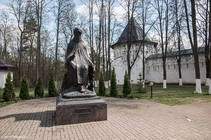 Савино strozhevsky манастир в историята Zvenigorod, посоки, какво да се види