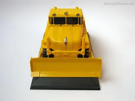 lama de casa pentru modelul de tractor Death 250 (Hachette)