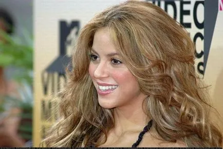 Шакира и косата й, блогър skarletty онлайн 29 Декември 2011, клюки