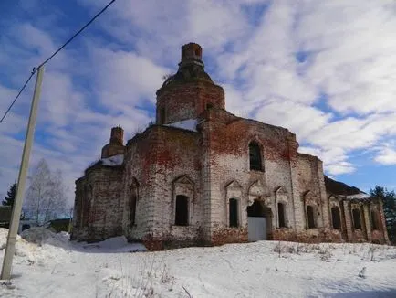 Satul regiune Viatka Yaroslavl - Atracții și fotografii