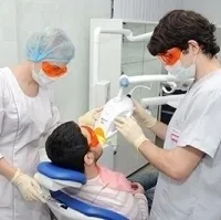 Clinica stomatologică „toate propriu! „Pe ax Krutitsk m