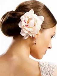 Esküvői frizura a színek titkait a természetes varázsát a szép fele
