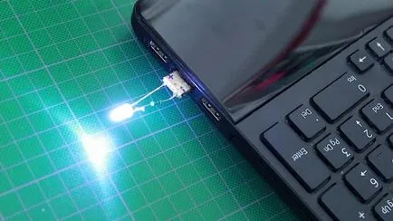 tastatură USB-lumina de fundal