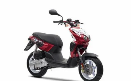 Kiválasztása egy robogó és moped 50 kocka