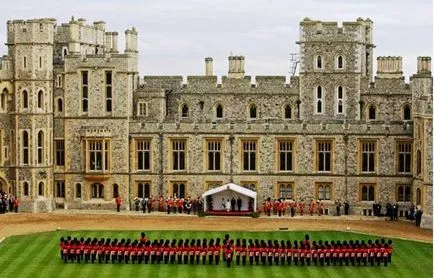 Castelul Windsor - reședința de țară a reginei, salut, Londra