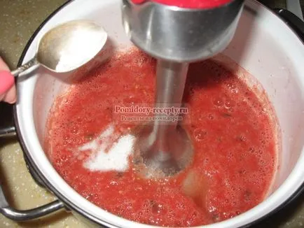 Студената супа гаспачо с домати