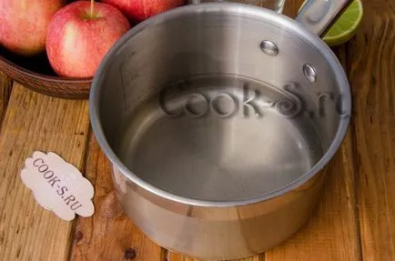 Apple chipek a sütőben - a recept egy fotó