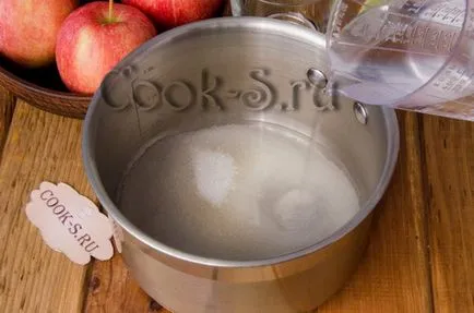 Apple chipek a sütőben - a recept egy fotó