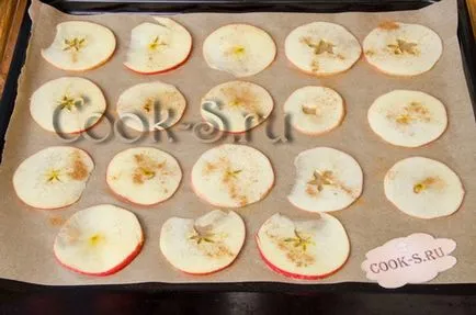 Apple chipek a sütőben - a recept egy fotó