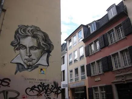 Bonn este ceva pentru a vedea în orașul Beethoven și fosta capitală a Germaniei de Vest, de călătorie