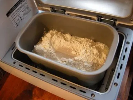Darnytskiy хляб в машина хляб и състава рецепта