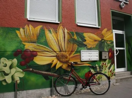 Graffiti művészet érdekes homlokzat Rostock város házak - Fair Masters - kézzel készített,