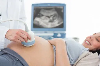 Csuklás a magzat nyilvánvaló, hogy az egészségügyi veszélyt a születendő baba