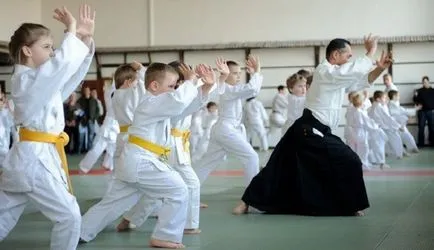 Aikido arta - istorie, filozofie, direcția, tehnologie, arme în Aikido