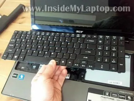 Hogyan szétszedni laptop Acer Aspire 5251 sorozat