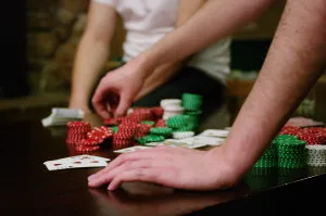 Cum de a alege cele mai bune mâini de pornire în poker