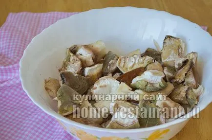 Hogyan megsütjük a vargányával recept lépésről lépésre fotók