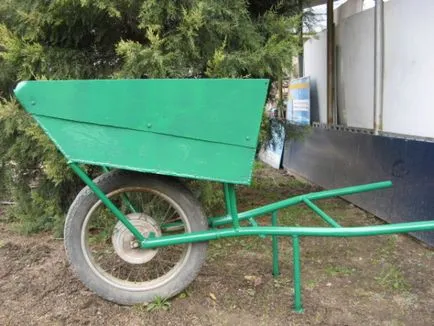 Kerék kétkerekű kerti kocsik jellemzői, pneumatikus termékek, fotó és videó