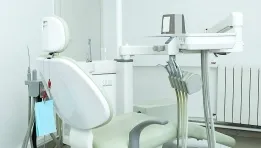 Dental Center american medic dentist - comentarii si preturi